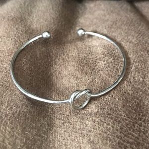 Tie the knot bracelet